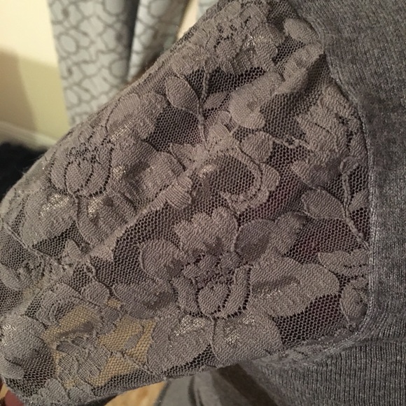 Express top. - Picture 3 of 4